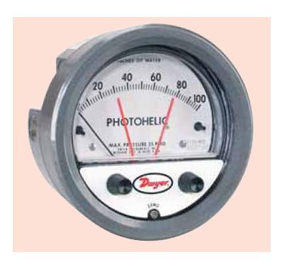 Differential Pressure Gauge with low/high switch Dwyer M. 3000